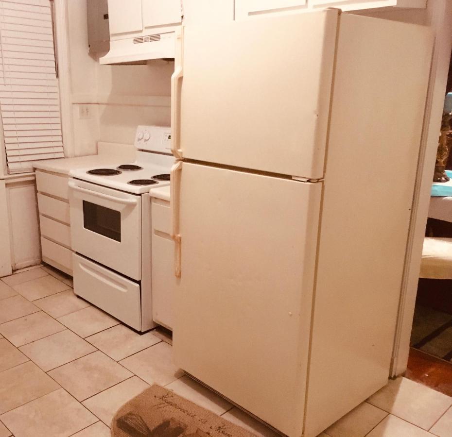 Best Deal In Town! Entire 1 Bedroom Apartment 59 Montgomery Esterno foto