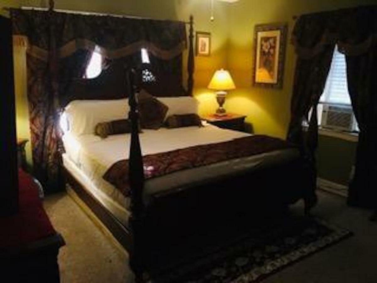 Best Deal In Town! Entire 1 Bedroom Apartment 59 Montgomery Esterno foto